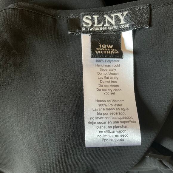 Black Beaded Chiffon Shift Cocktail Dress with Capelet Size 16W SLNY Cut Out - Picture 9 of 13